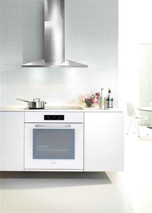 The oven from Miele's new brilliant white series