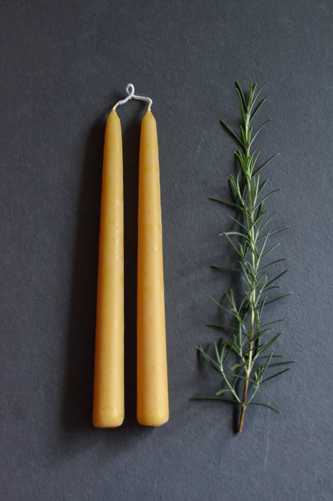Pair of Beeswax Candles ú8.50 Decorator's Notebook