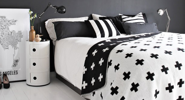 black and white bedding from storynorth.com