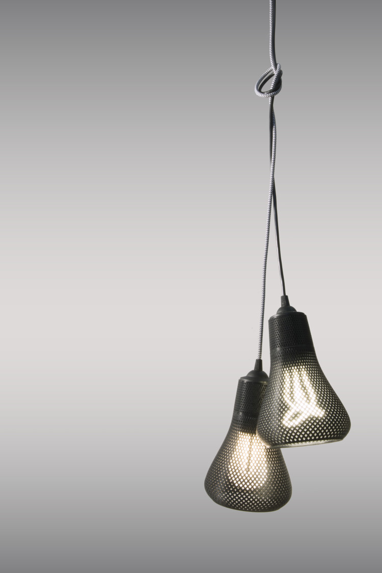 003_Kayan-3d-printed-lamp-shade-by-Formaliz3d-for-Plumen