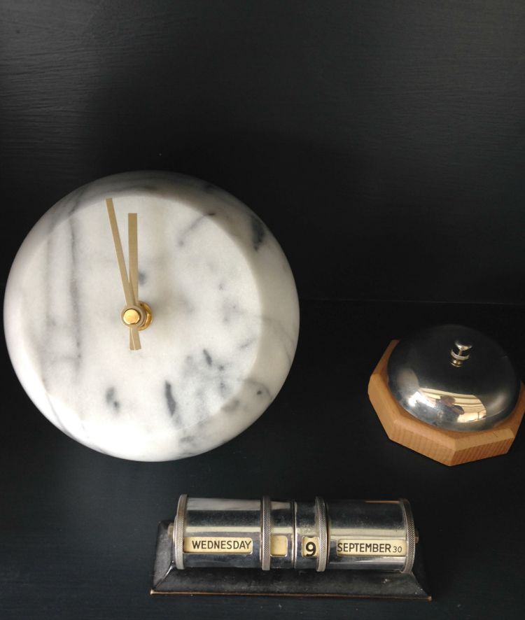 marble clock style 2