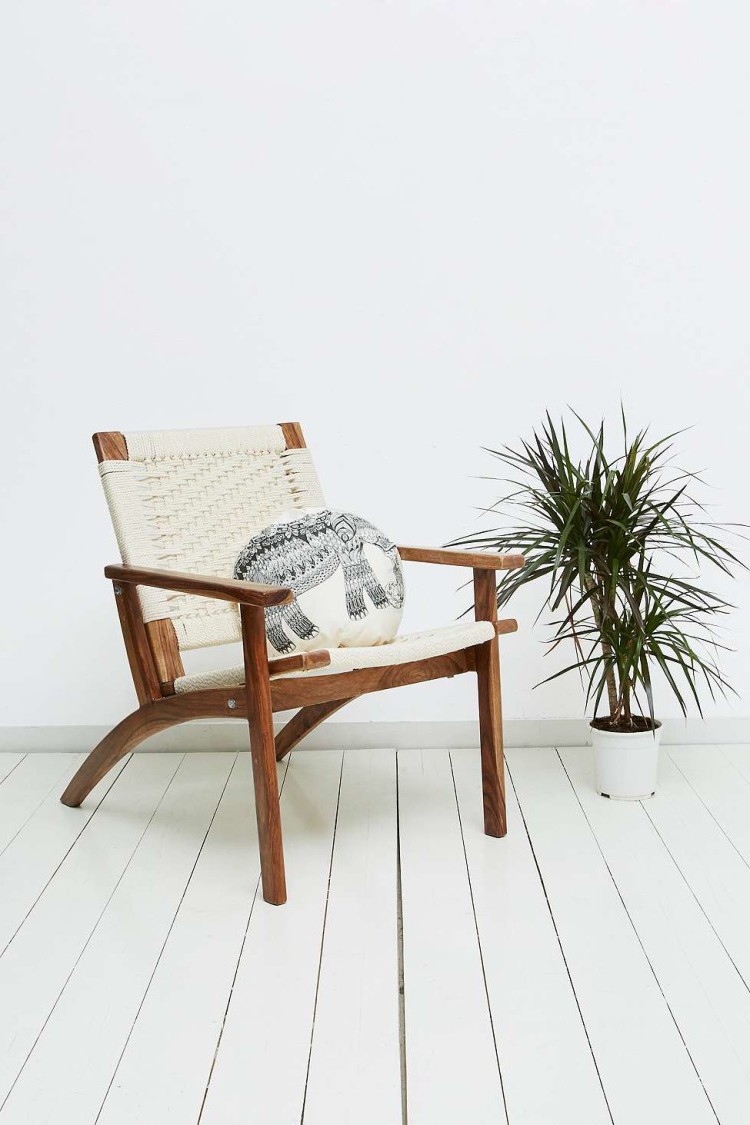 white woven lounge chair from urbanoutfitters