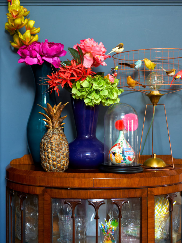 SOPHIE-drinks-cabinet-vases
