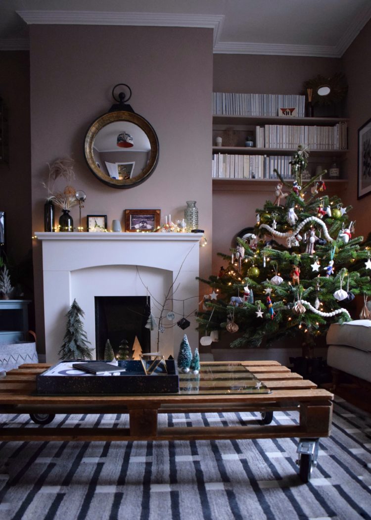 christmas tree by designsoda.co.uk