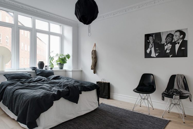 two single duvets on a double bed image via alvhem