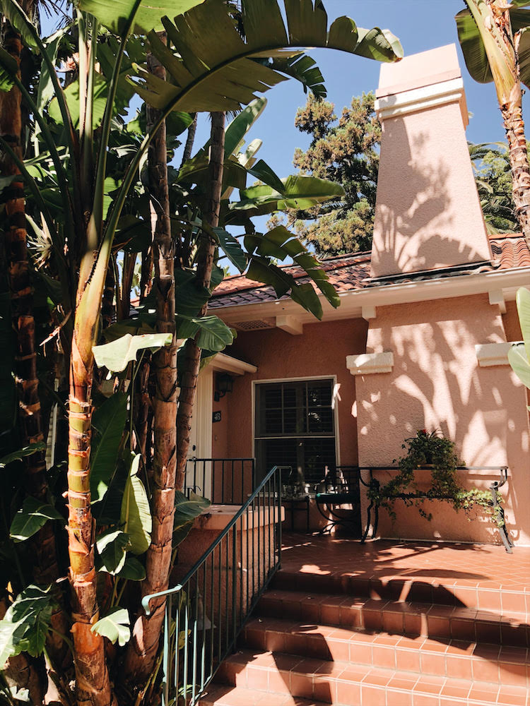 Beverley Hills Hotel bungalows ©madaboutthehouse.com