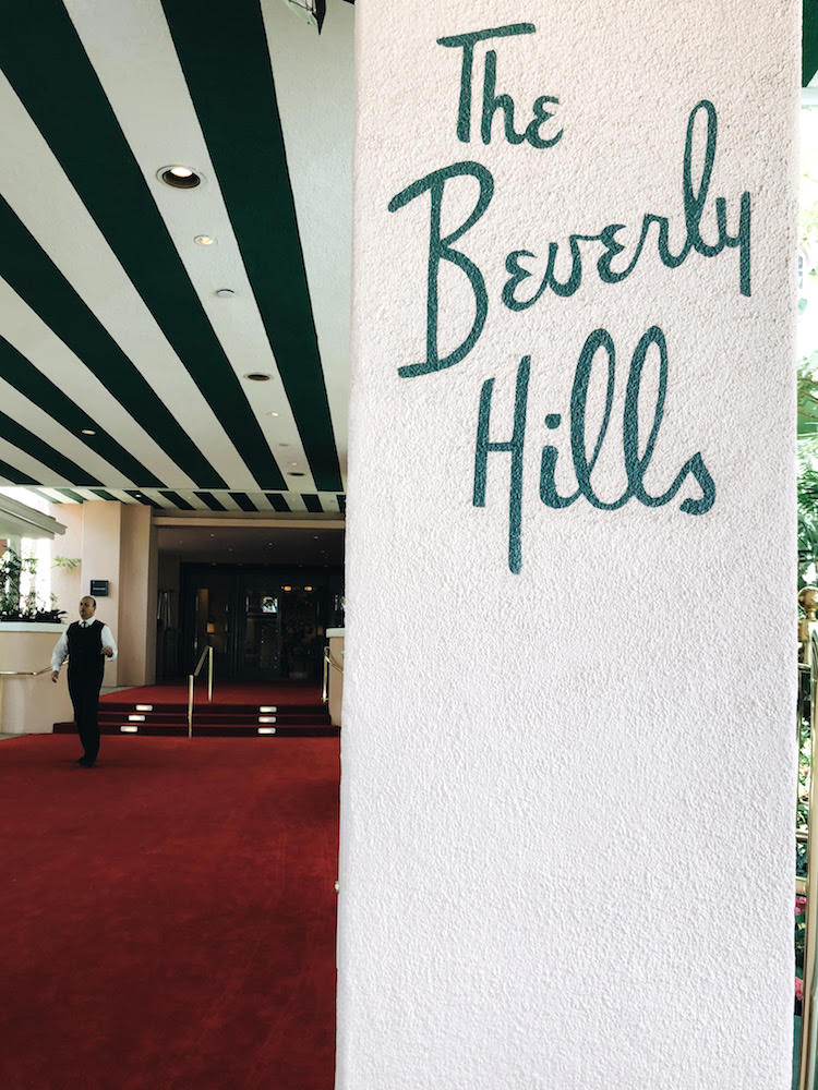 Beverley Hills Hotel red carpet ©madaboutthehouse.com