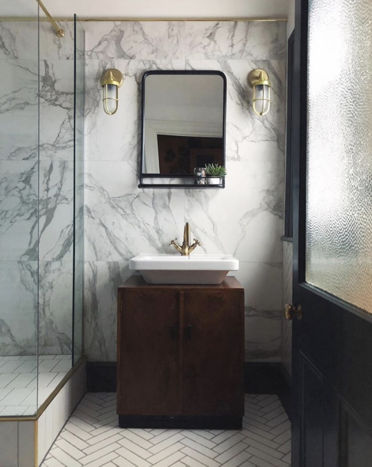 marble bathroom by @homeplaceonline available to rent