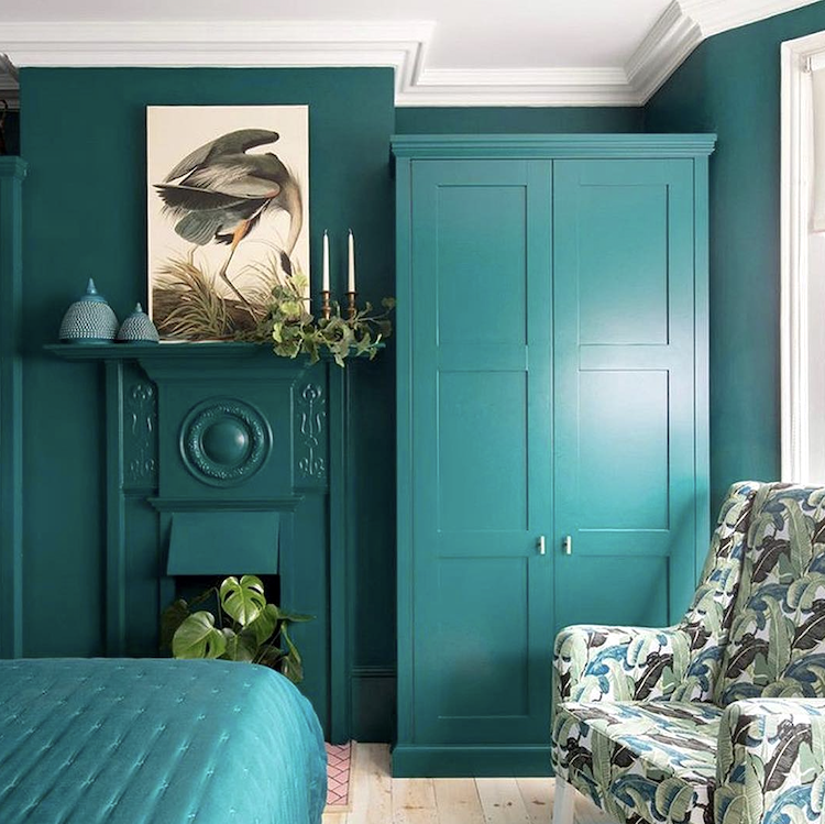 teal bedroom by three boys and a pink bath