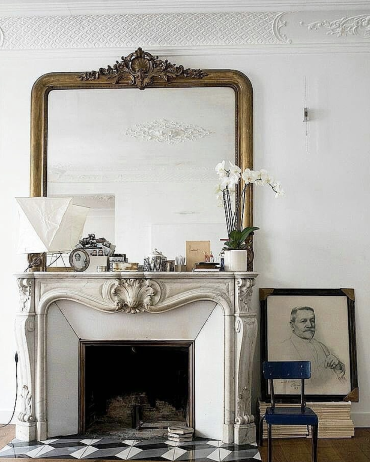 white marble fireplace via @house.blanche