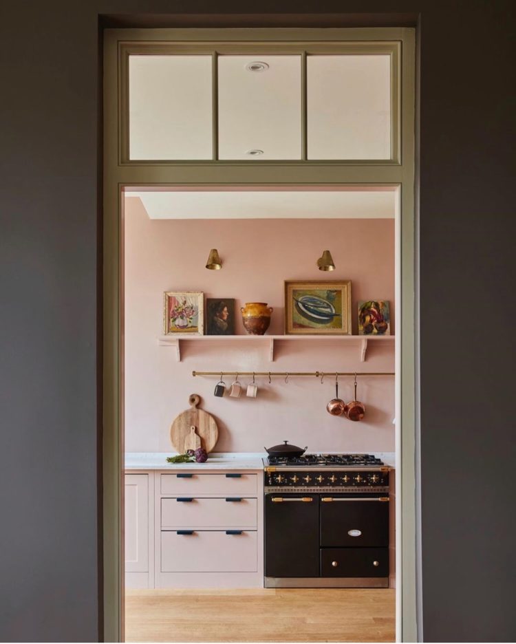 pink kitchen via sarah brown interiors taken by @snookphotograph