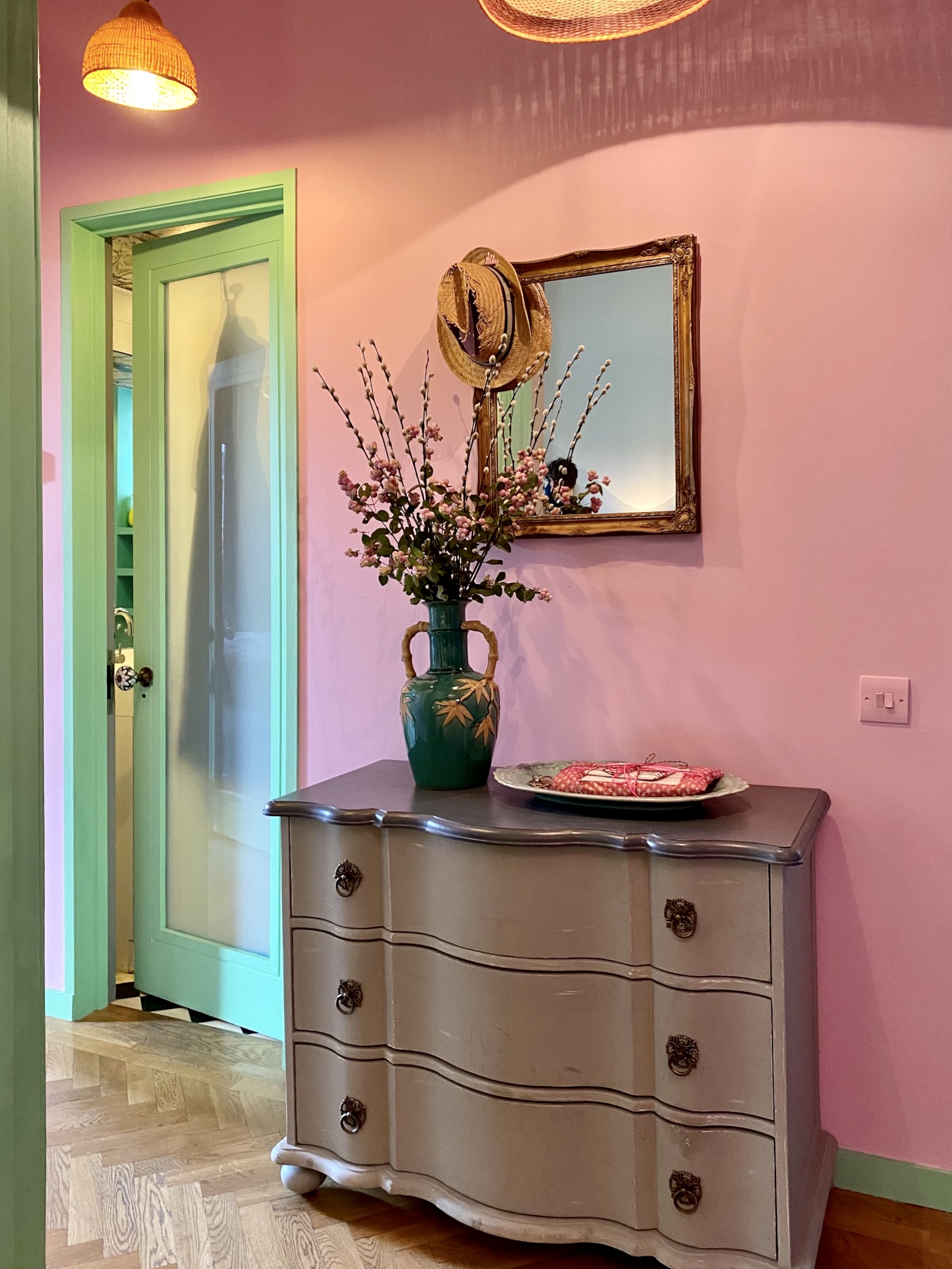 Candy pink walls and mint green woodwork in the London home of Matthew Williamson