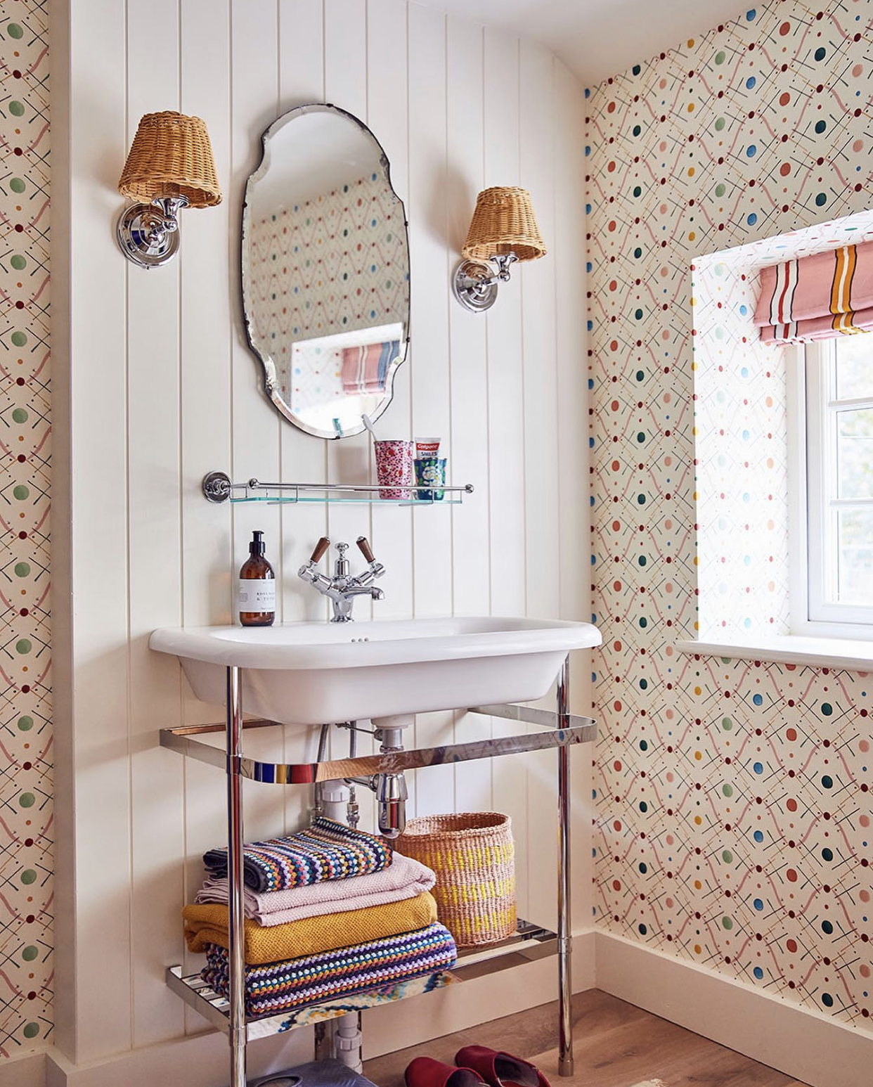 tongue and groove bathroom at Sophie Robinson Interiors, image by Alun Callendar