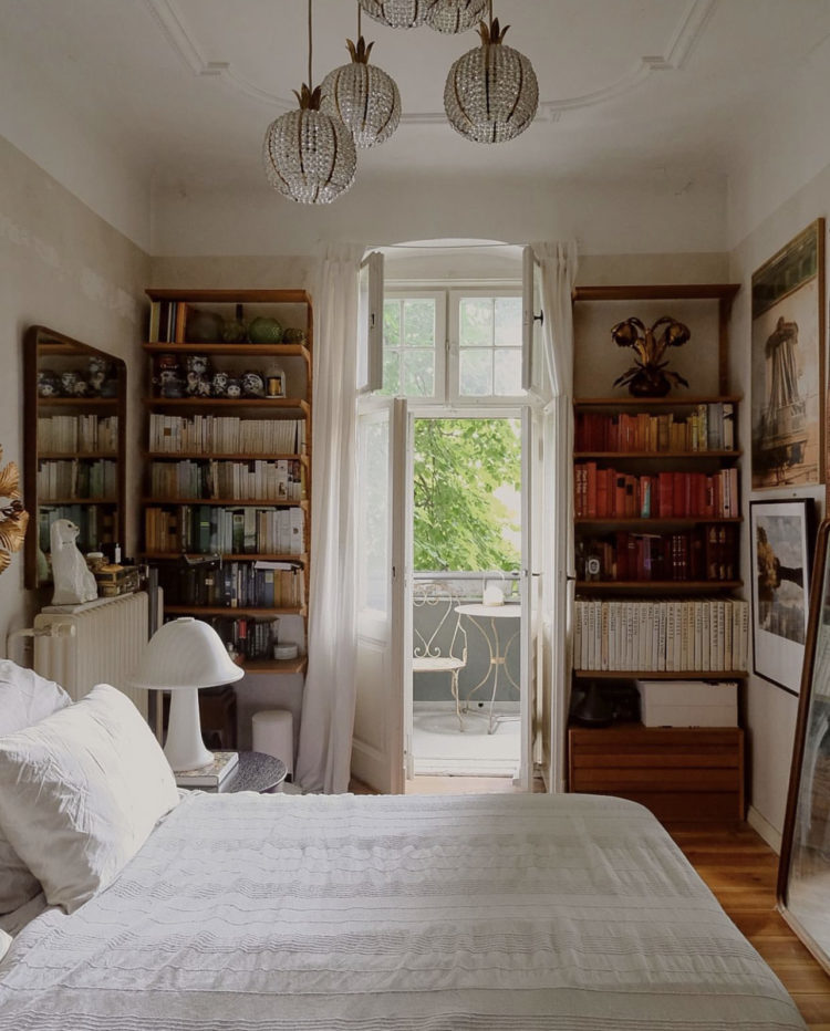 bedroom by Theodora Melnik