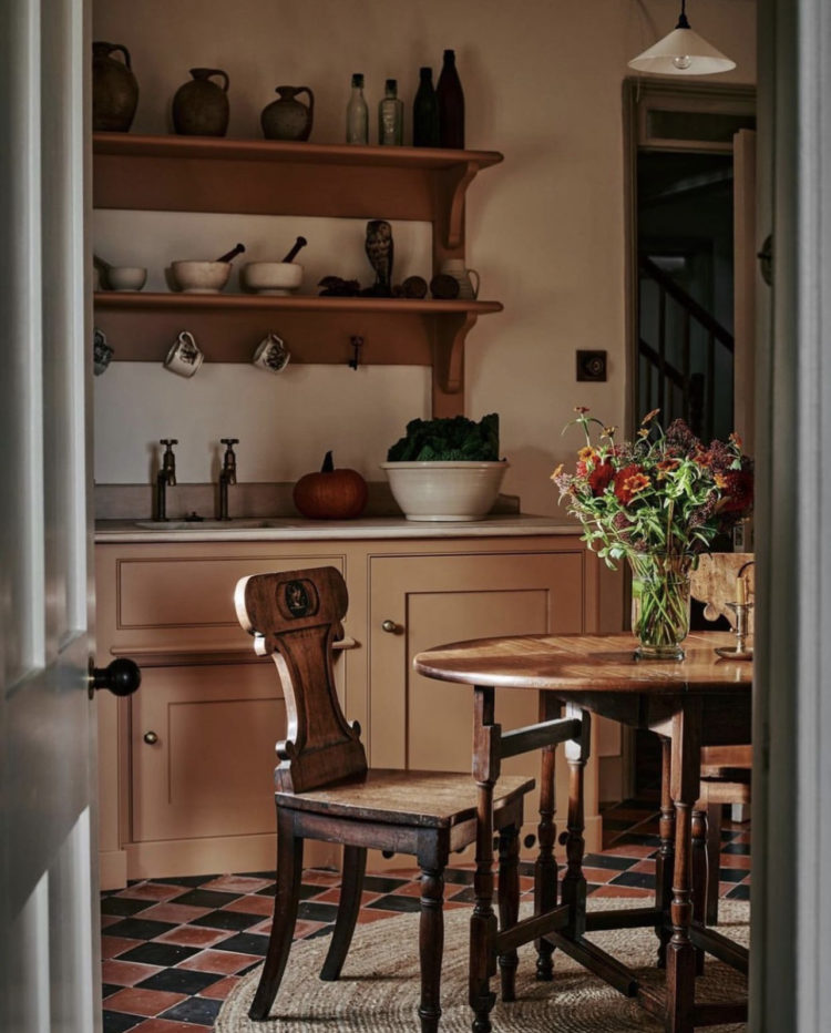 kitchen designed by max rollit and made by artichoke